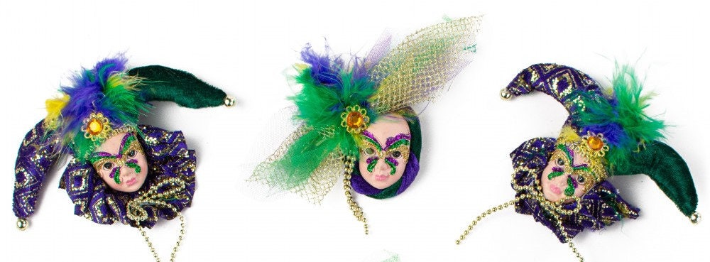 4" Assorted Jester Pins (3) Mardi Gras Jester Face Doll Pin W/ Feathers And Rhinestone On The Side, 5" Tall